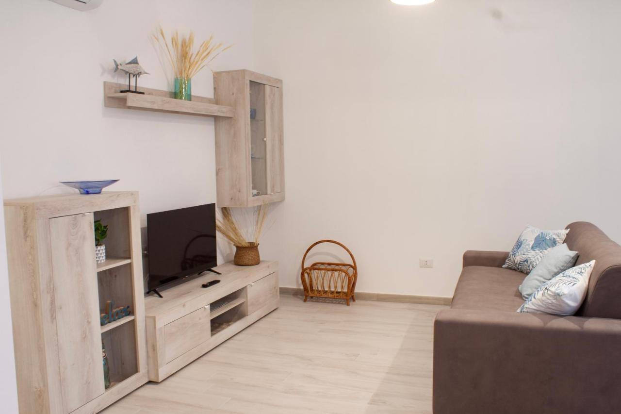 Blu Mare Apartment Альгеро Екстер'єр фото