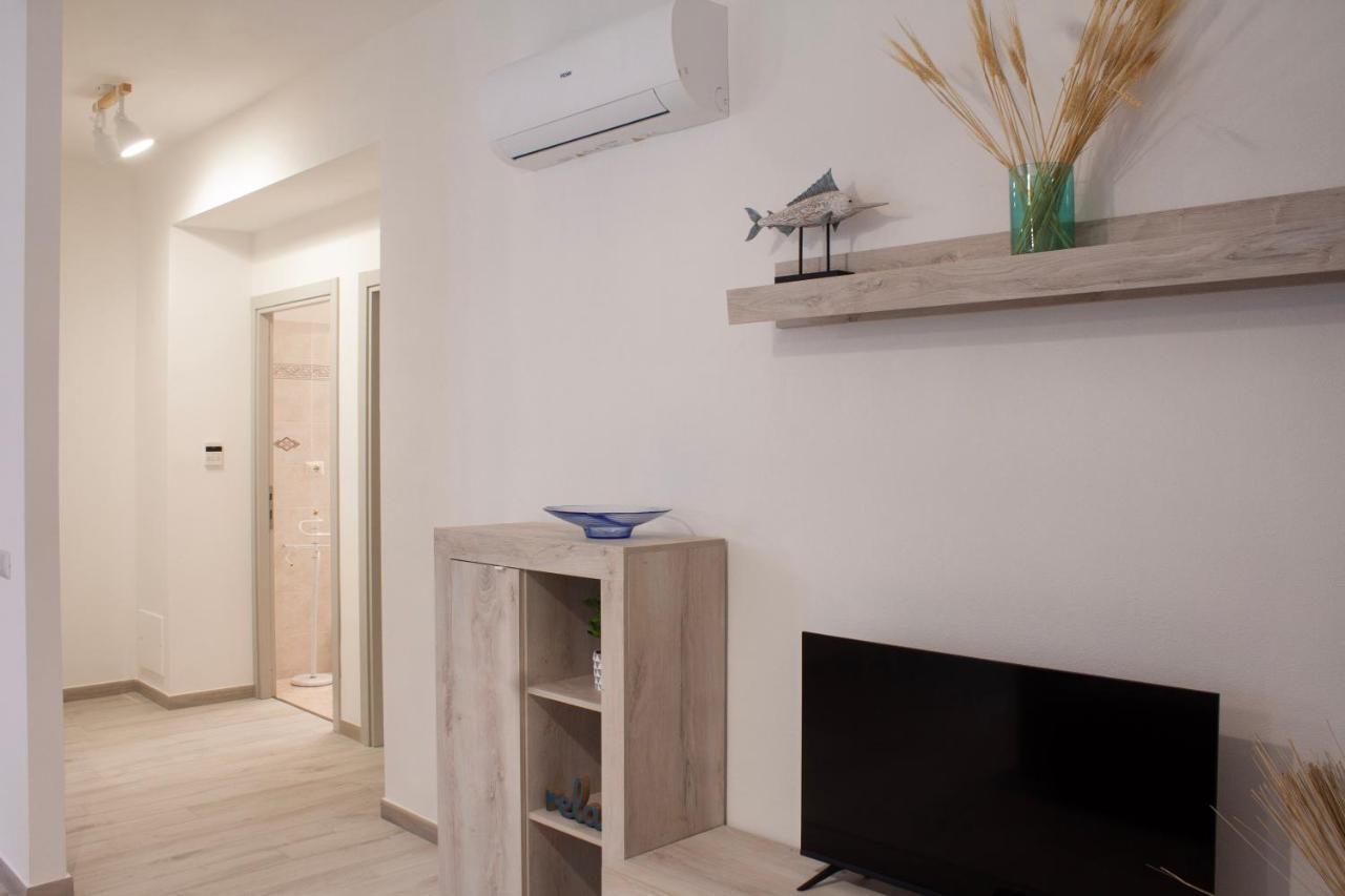 Blu Mare Apartment Альгеро Екстер'єр фото