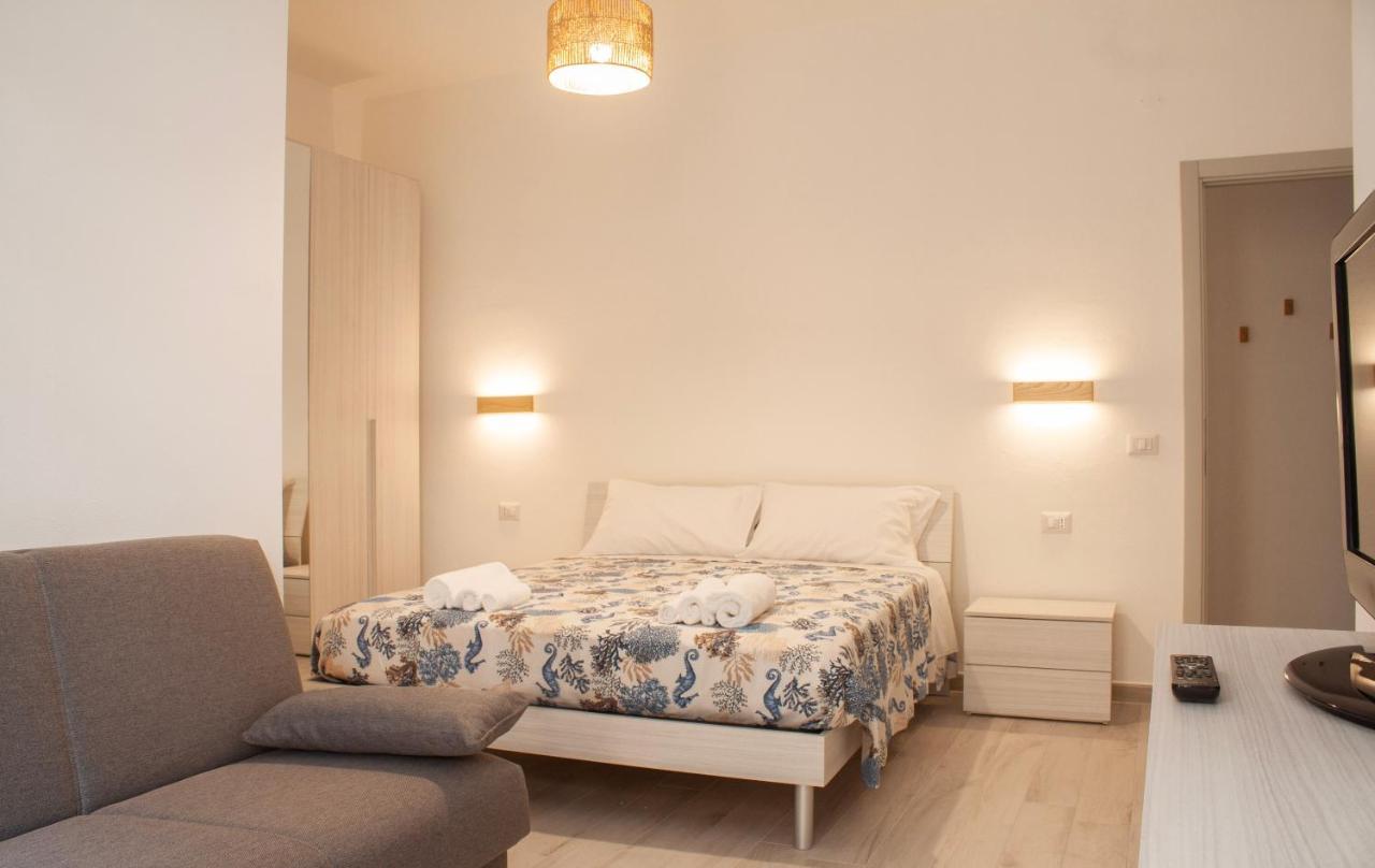 Blu Mare Apartment Альгеро Екстер'єр фото
