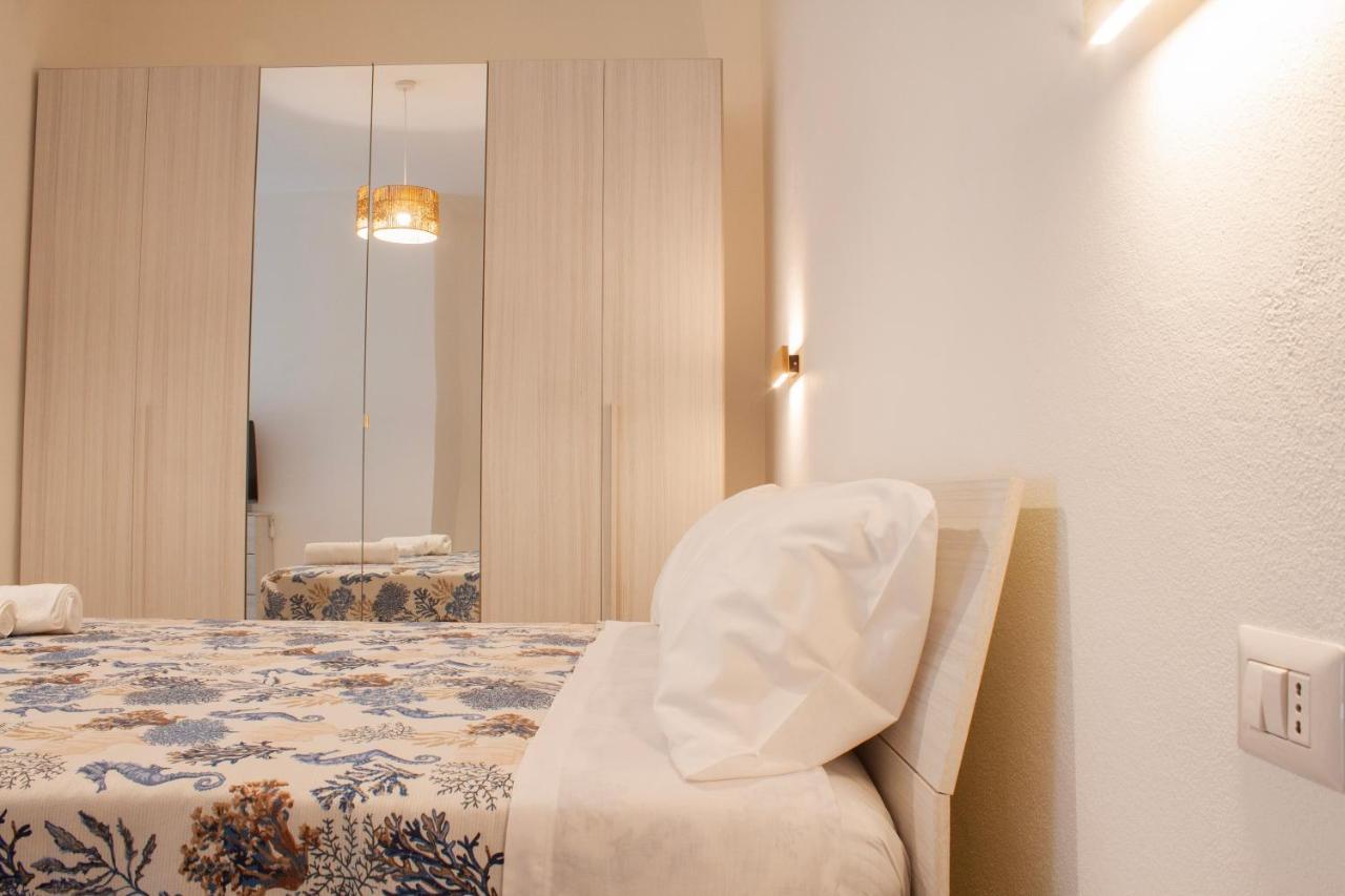 Blu Mare Apartment Альгеро Екстер'єр фото
